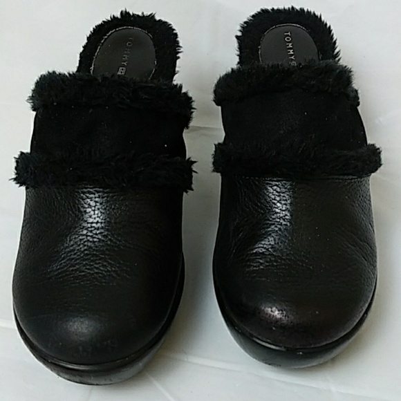 Tommy Hilfiger slip on faux fur lined clogs - Picture 3 of 8